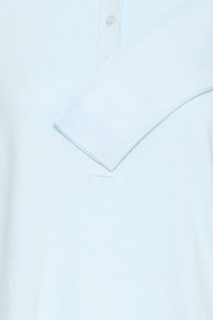 Fine knit sweater