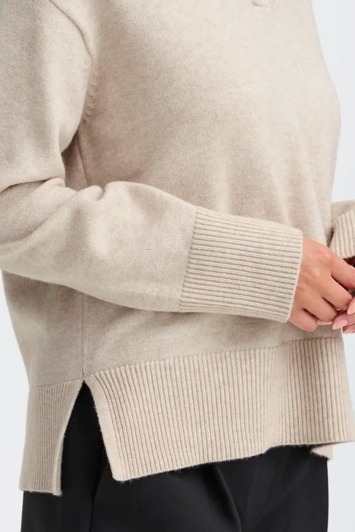 CREAM SOFT KNIT JUMPER